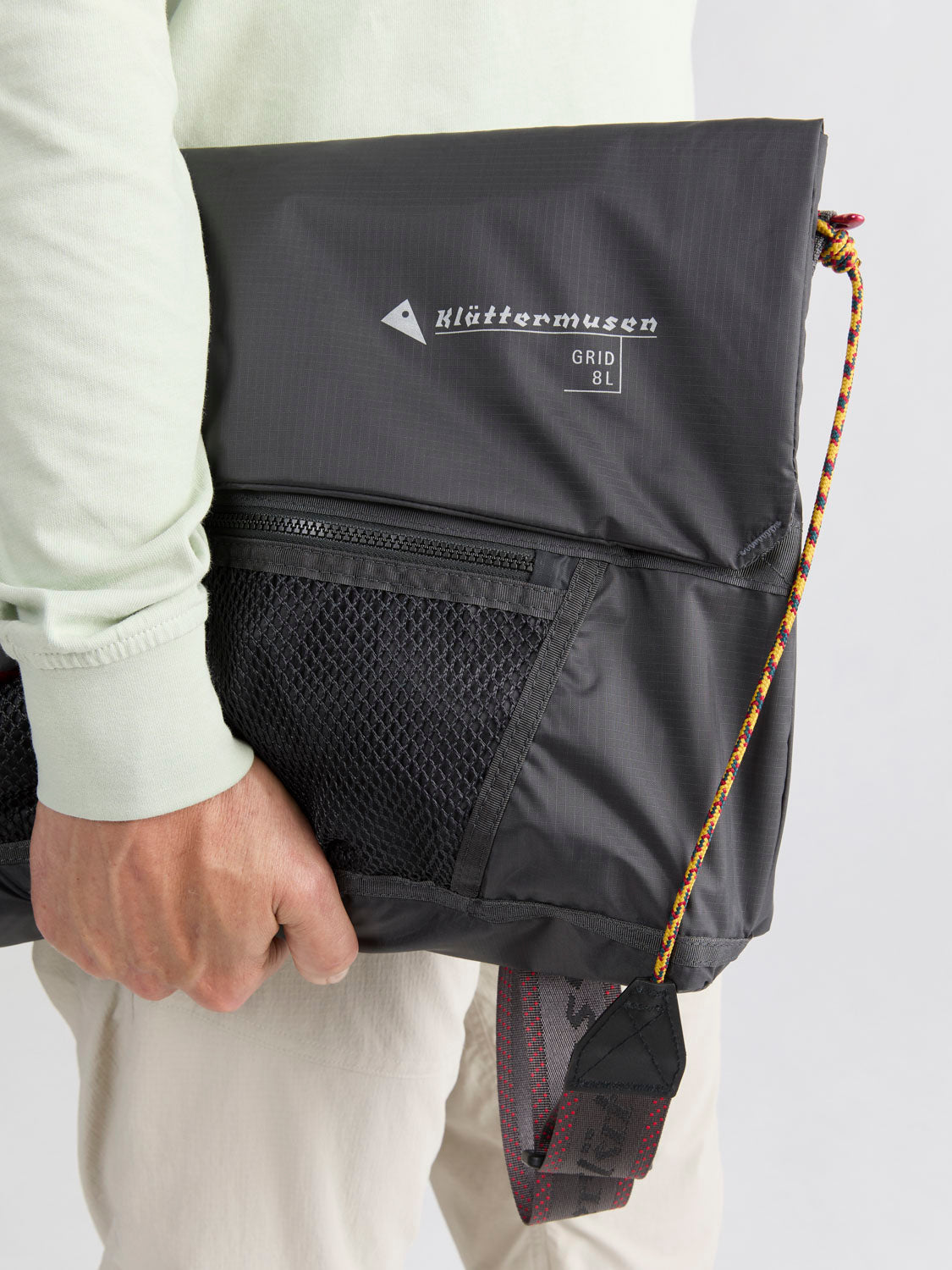 Grid Messenger Bag – Klättermusen Japan