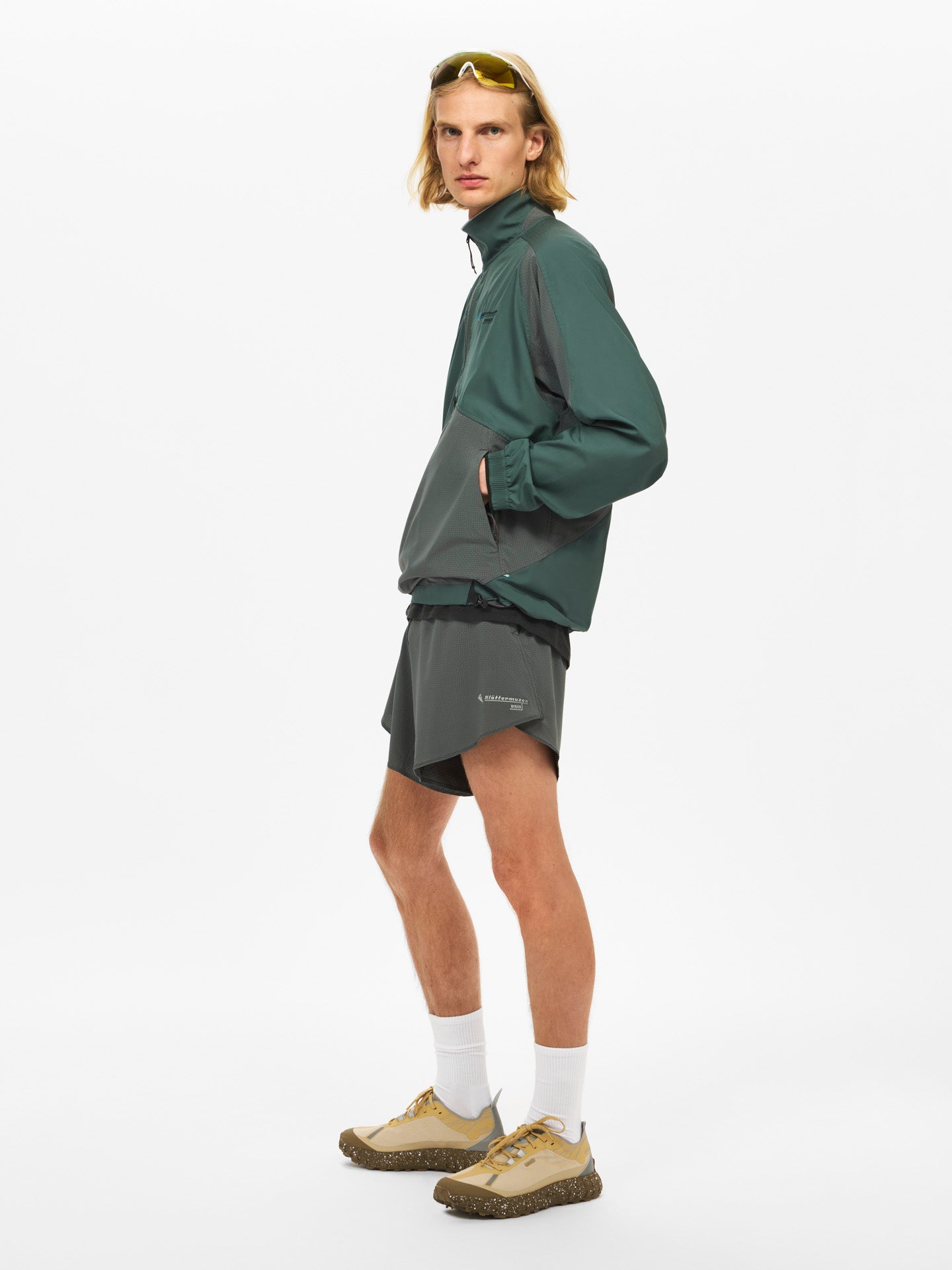 Vingner Anorak M's – Klättermusen Japan