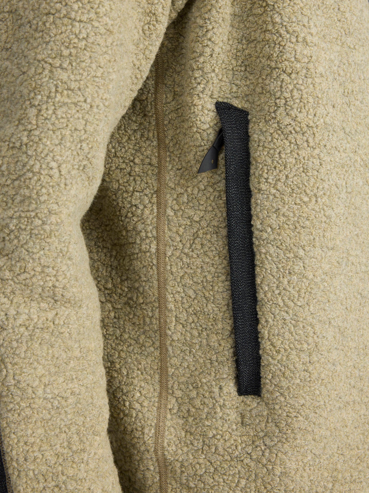 Skoll Zip M's – Klättermusen Japan