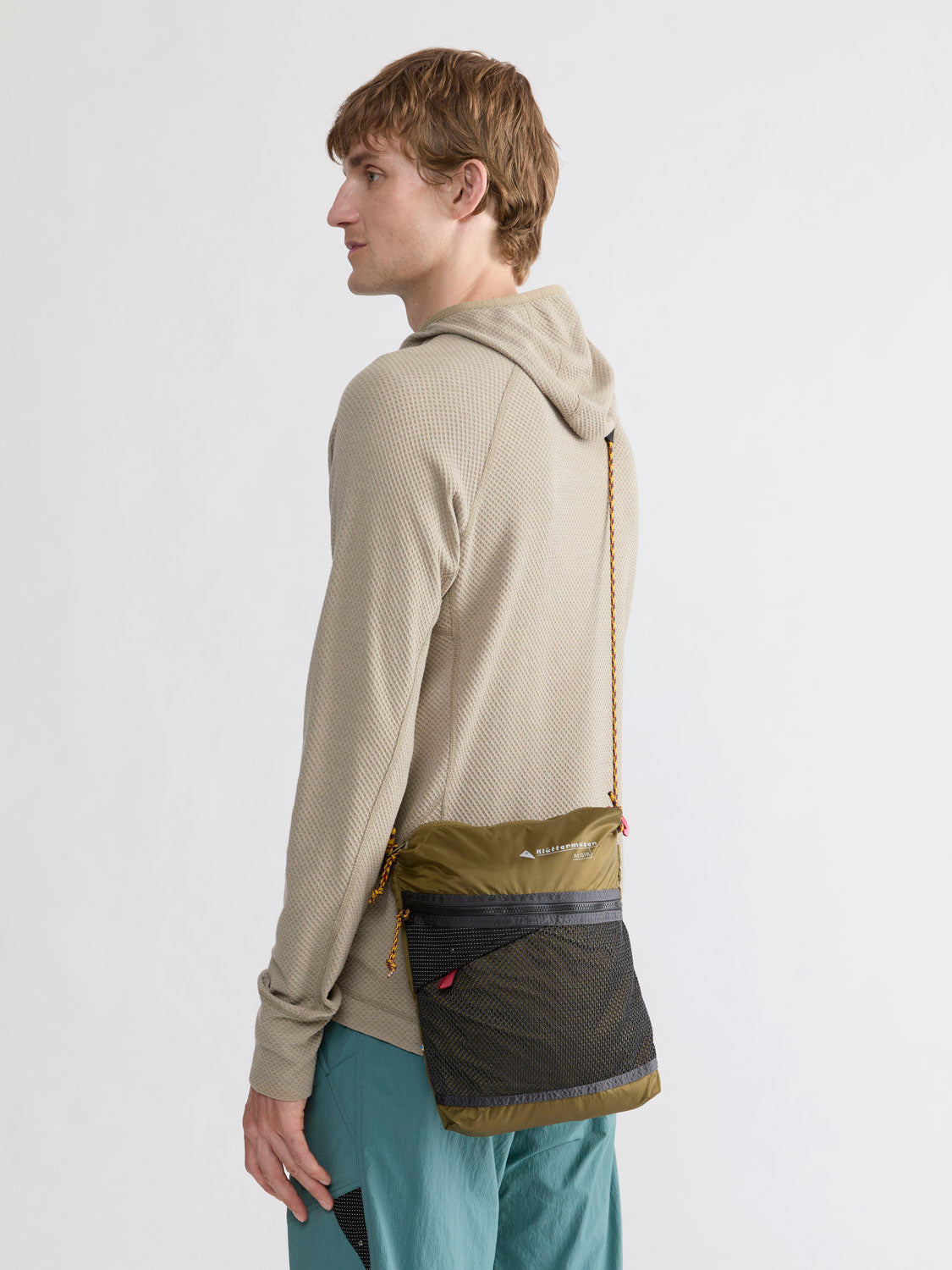★送料無料★ALGIR MULTISLOTS BAG 40459U21-399 Klättermusen Algir Multislots Bag | Burnt Russet | Klättermusen