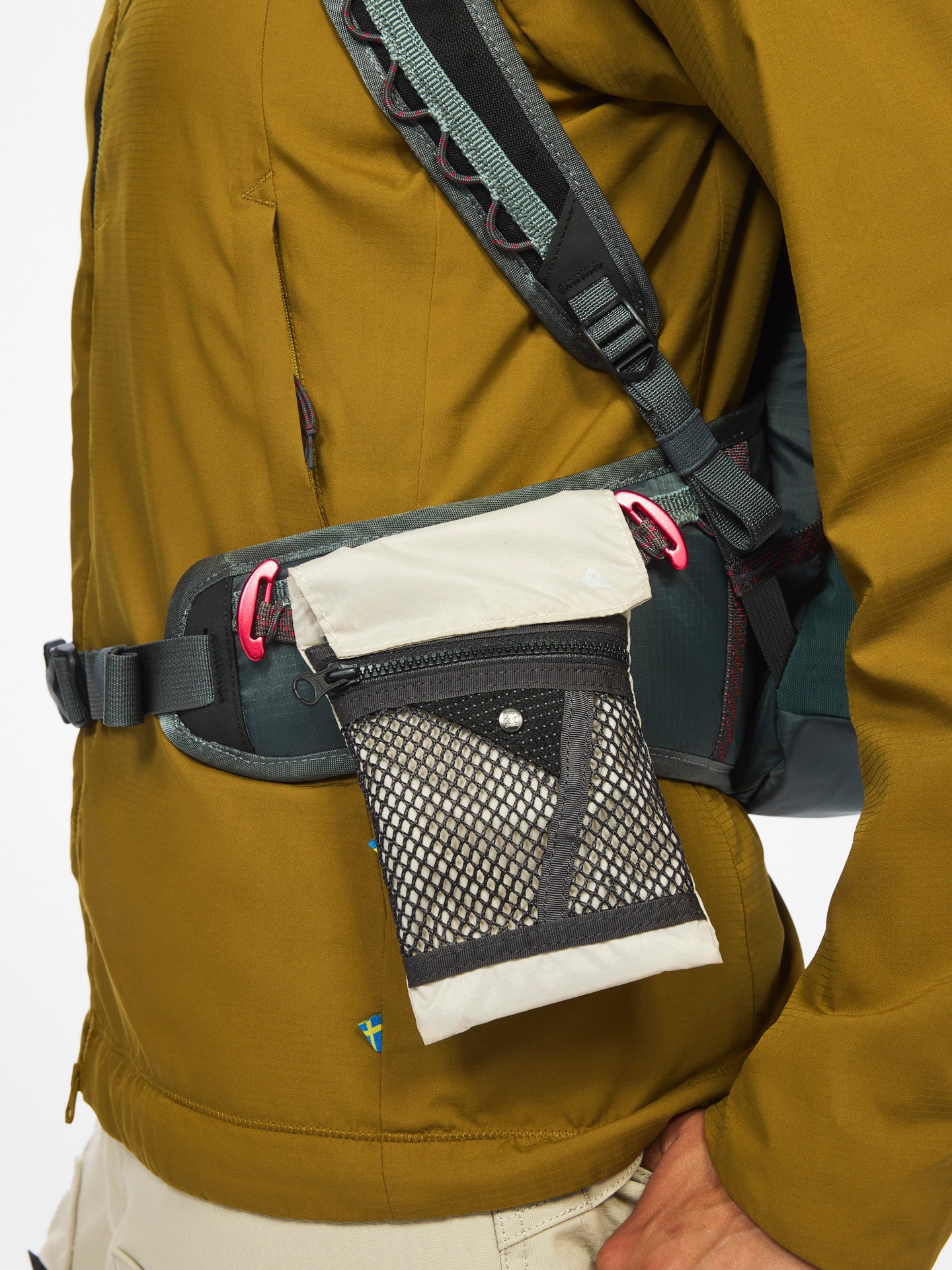 Algir Lanyard Pocket – Klättermusen Japan